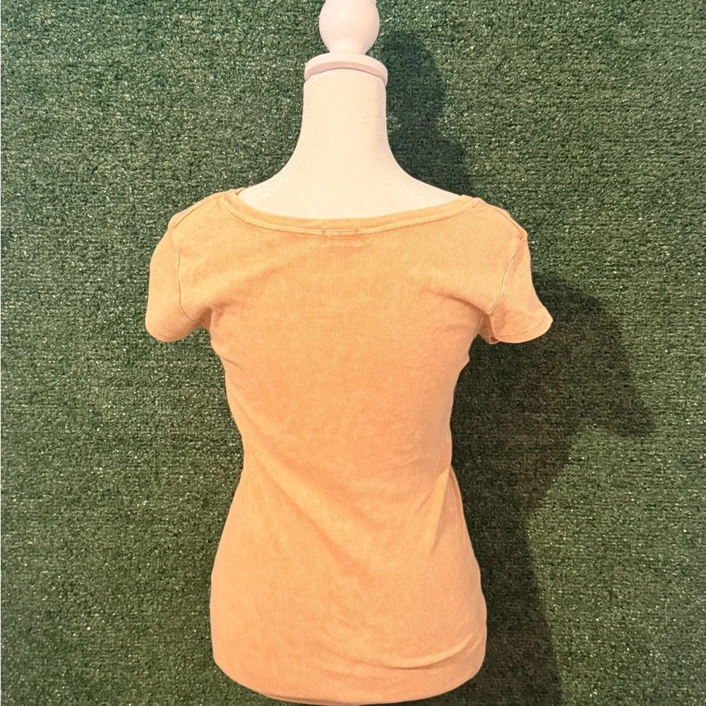 ONE WORLD Tan Short Sleeve Tee - Picture 3 of 4